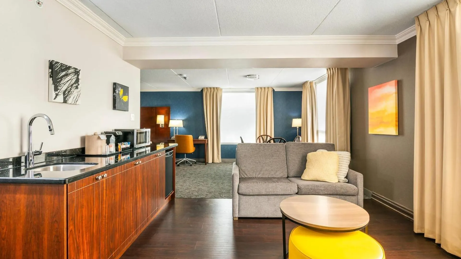 Comfort Inn & Conference Centre Toronto Airport