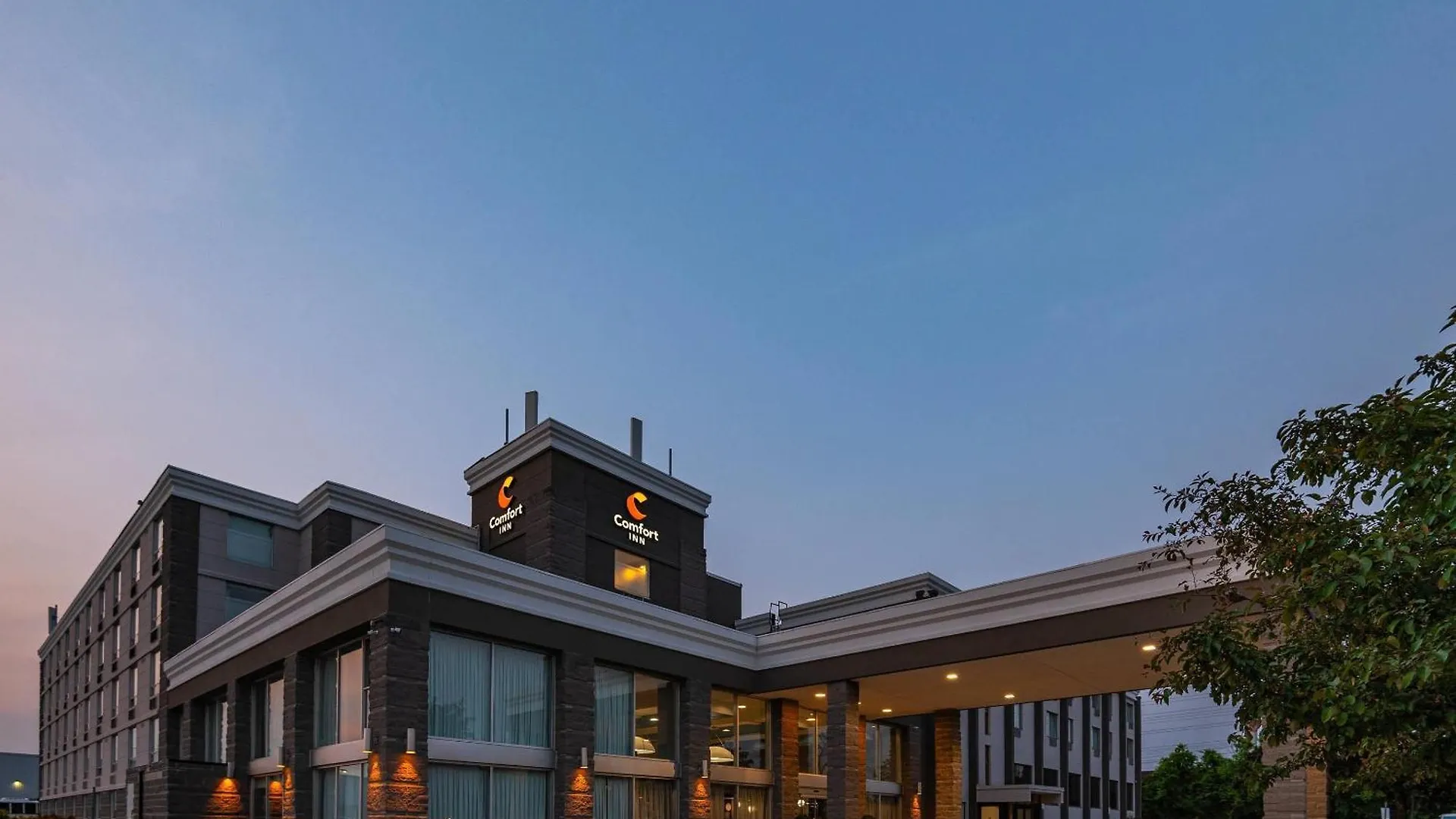 Comfort Inn & Conference Centre Toronto Airport