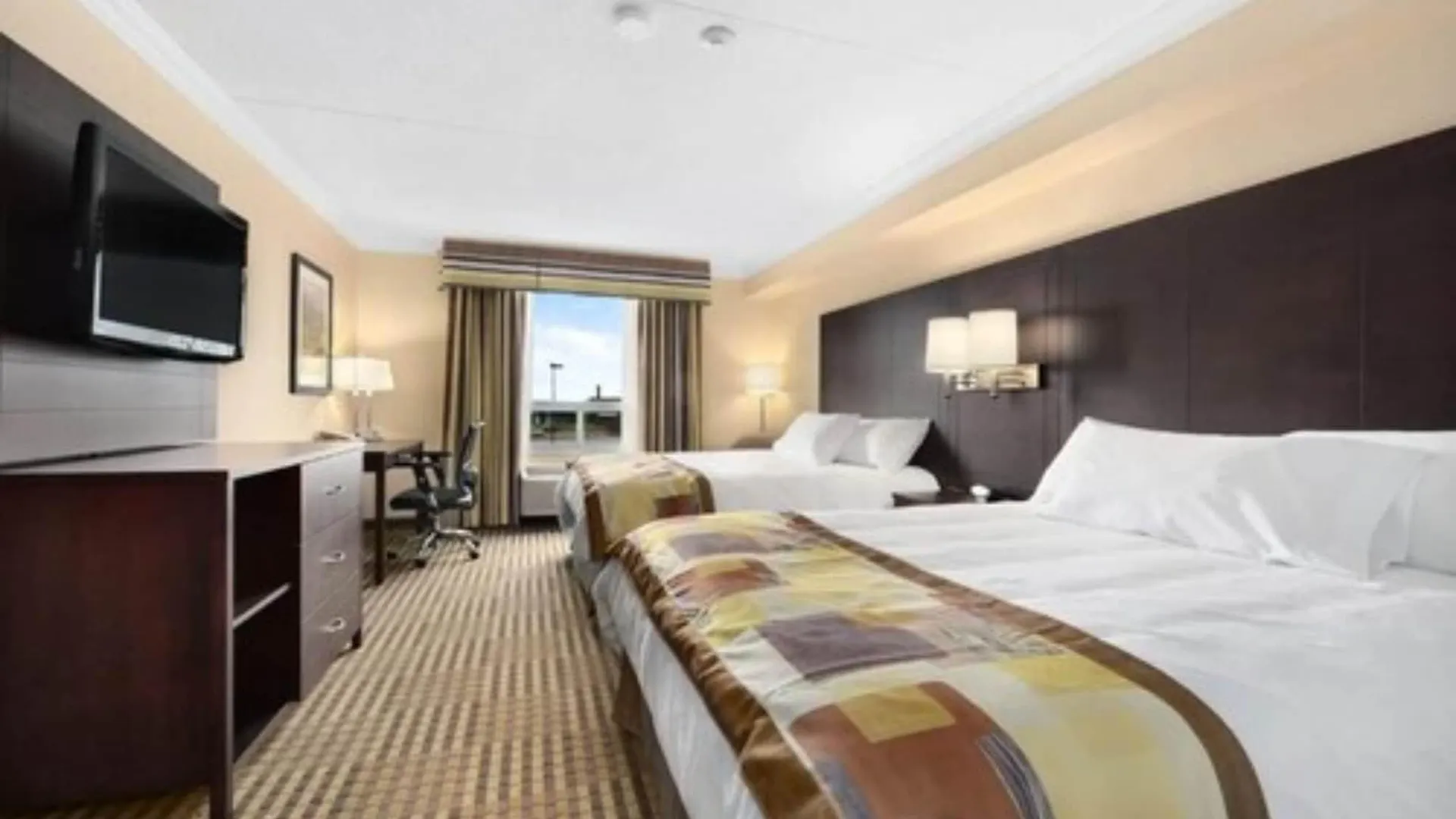 Comfort Inn & Conference Centre Toronto Airport 3*,  קנדה