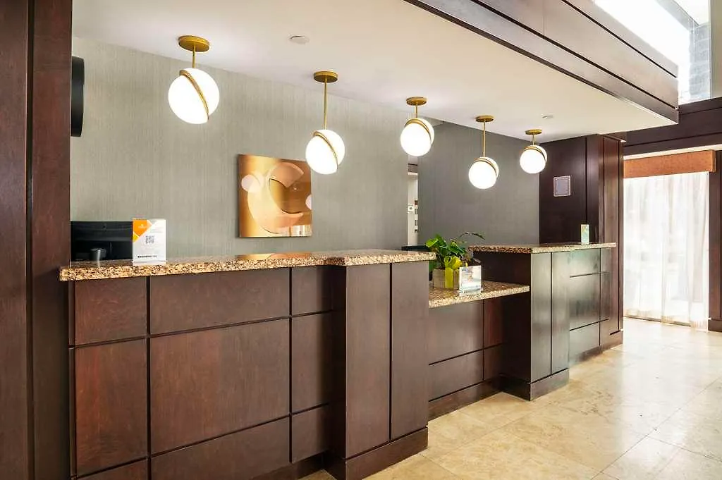 Comfort Inn & Conference Centre Toronto Airport