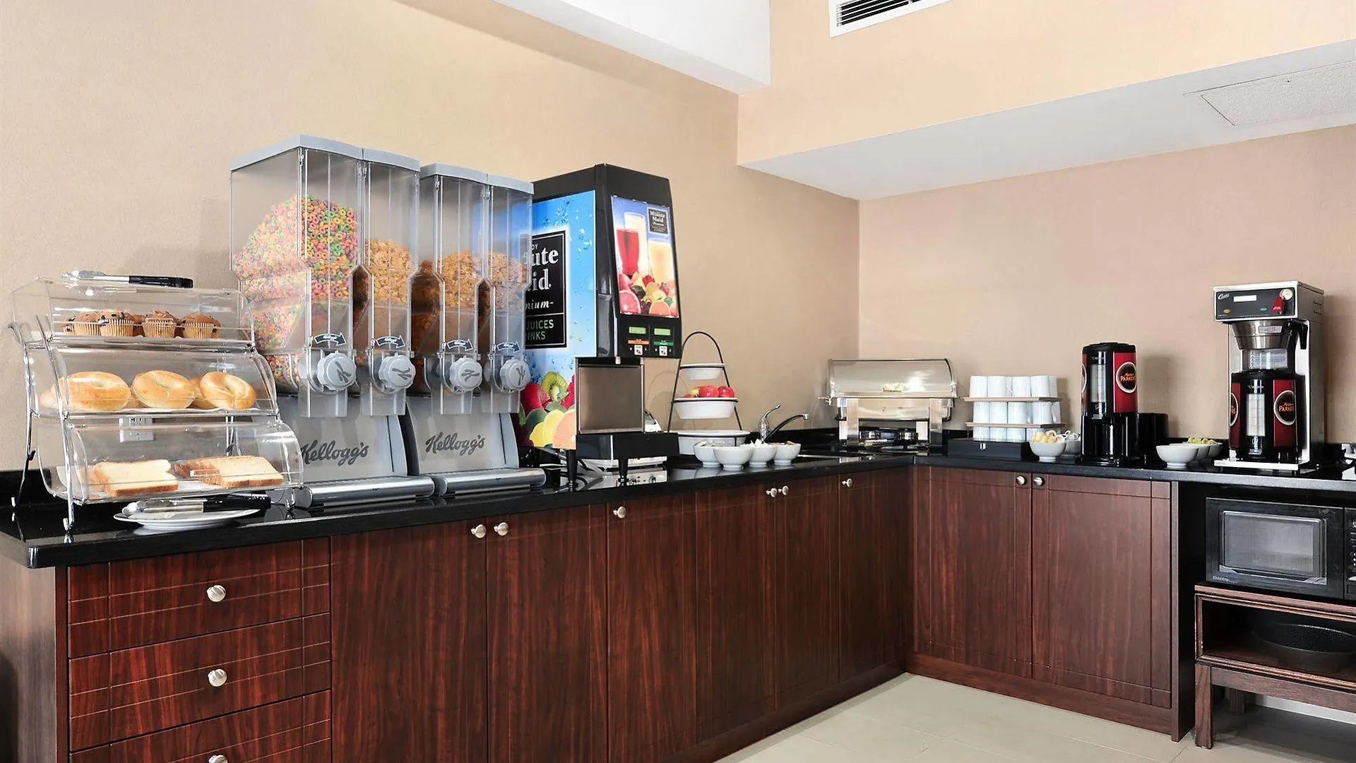 Comfort Inn & Conference Centre Toronto Airport